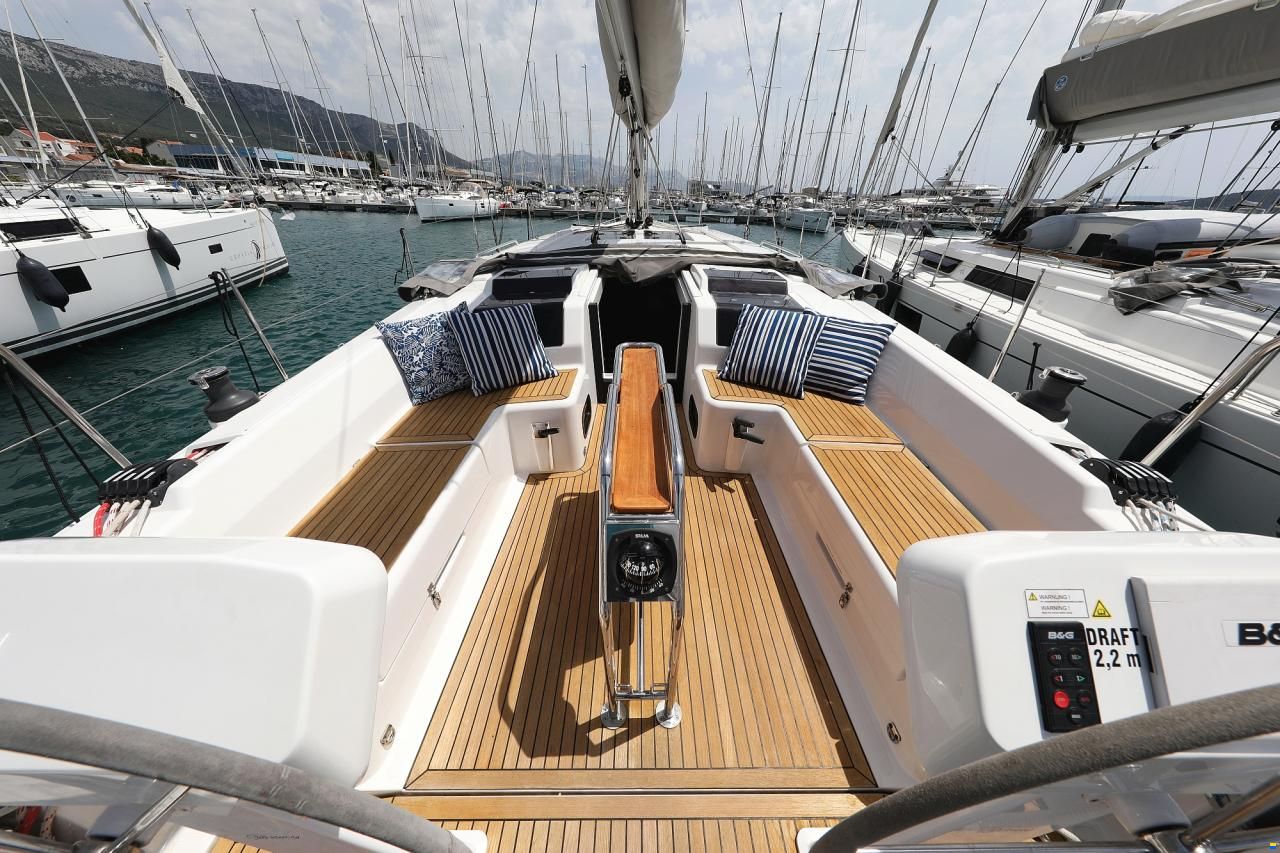 Hanse 458