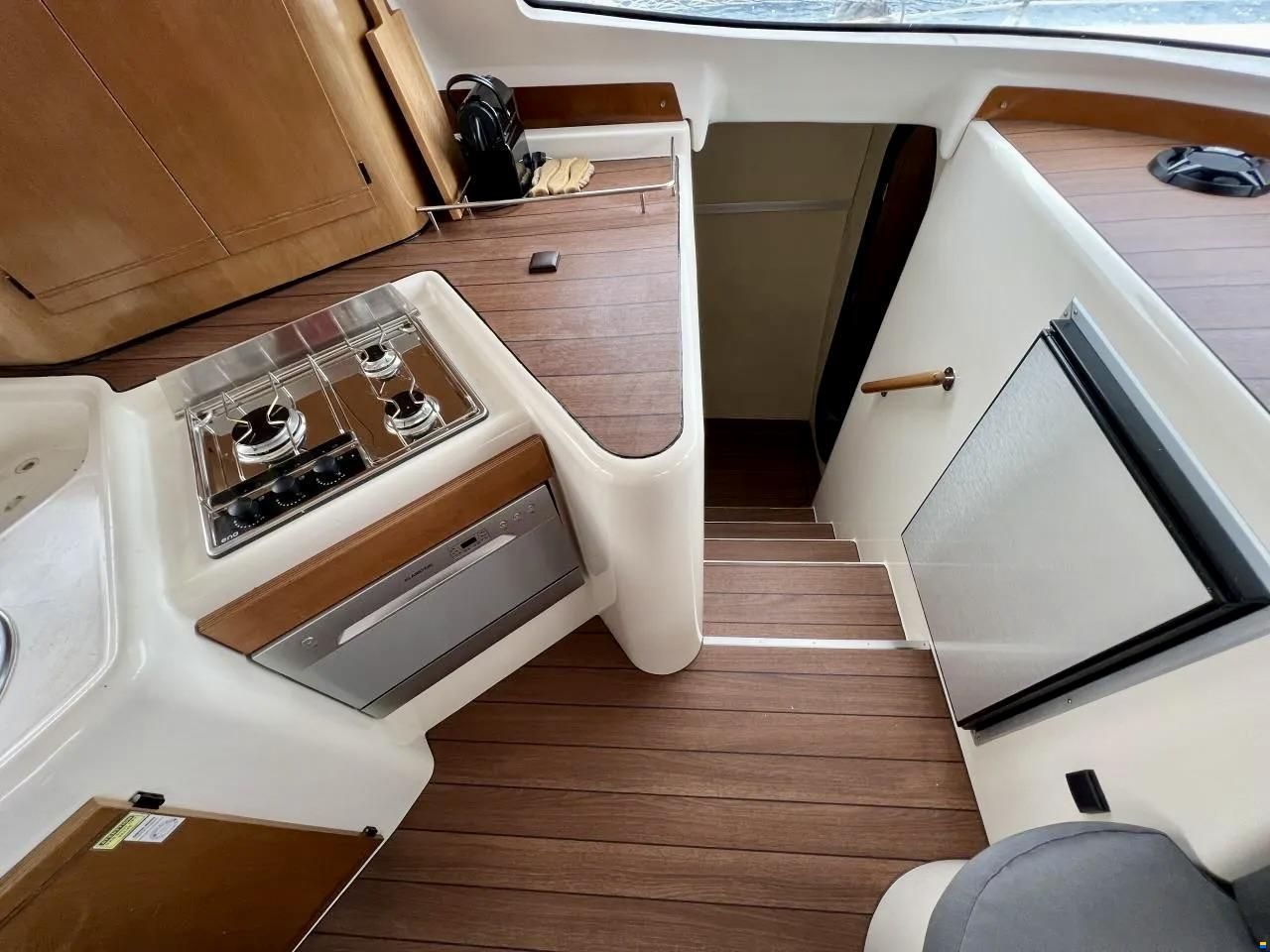 Fountaine Pajot Lavezzi 40