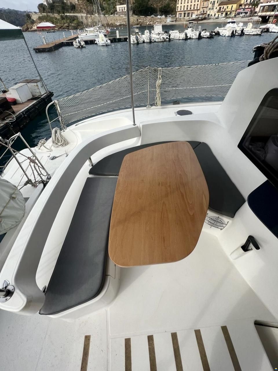 Fountaine Pajot Lavezzi 40
