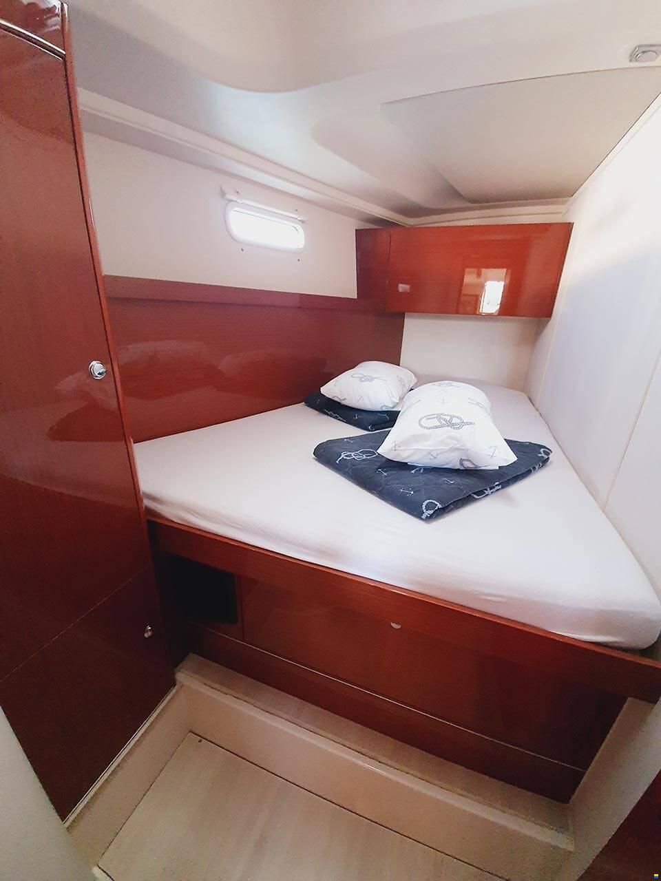 Hanse 505