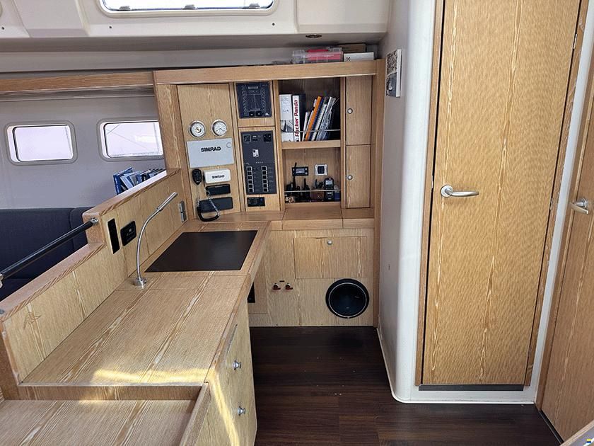 Hanse 575