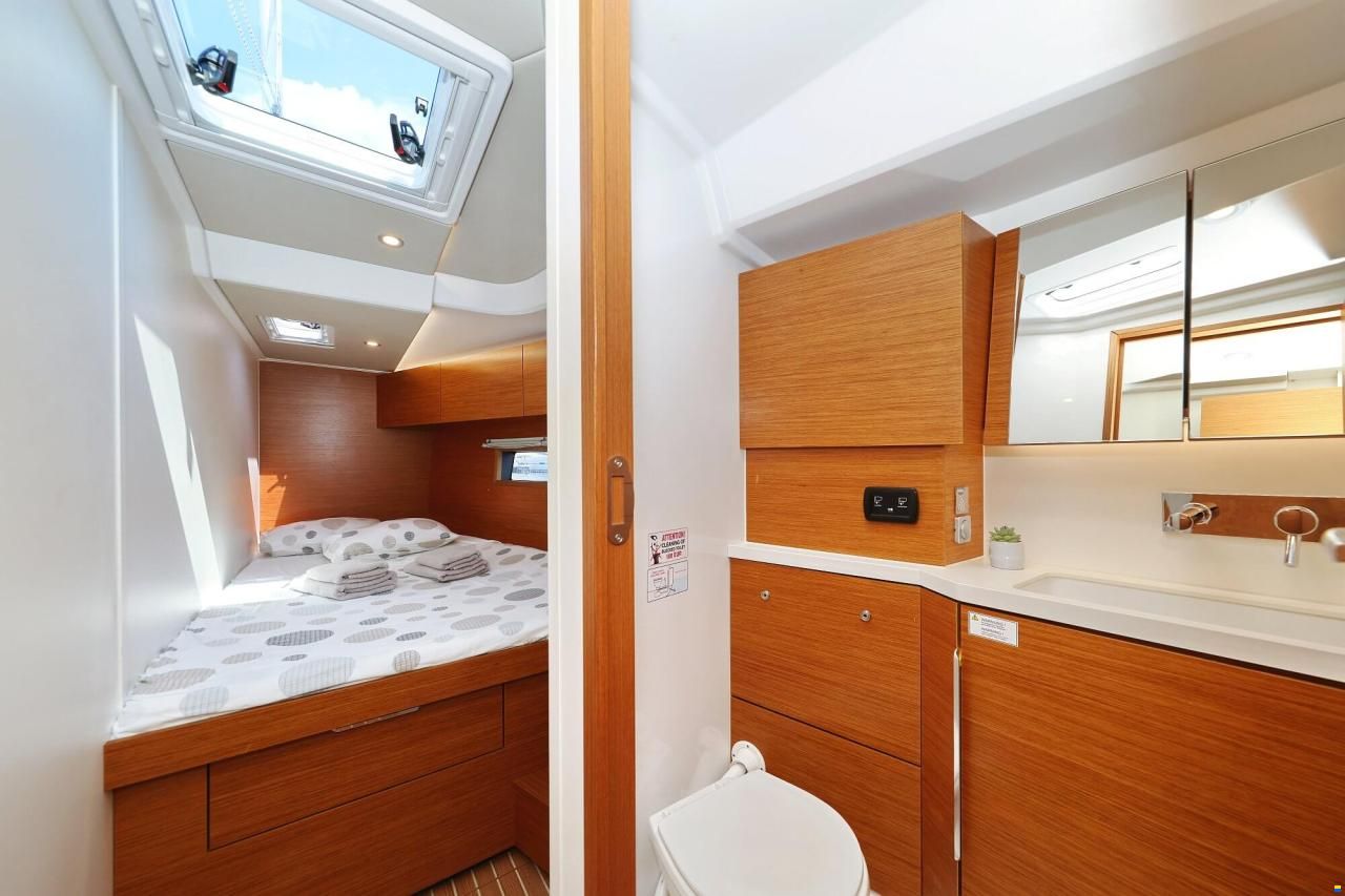 Hanse 460