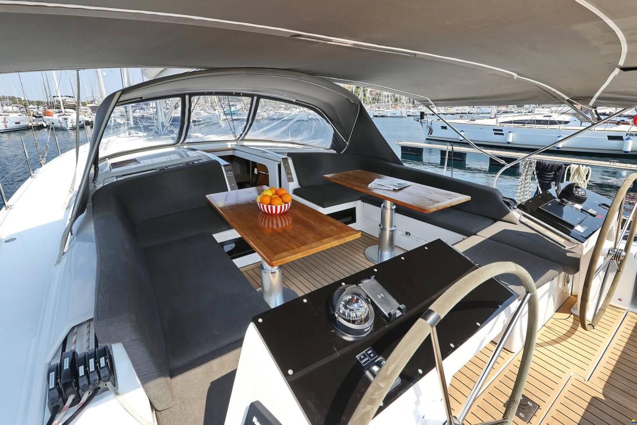 Hanse 460