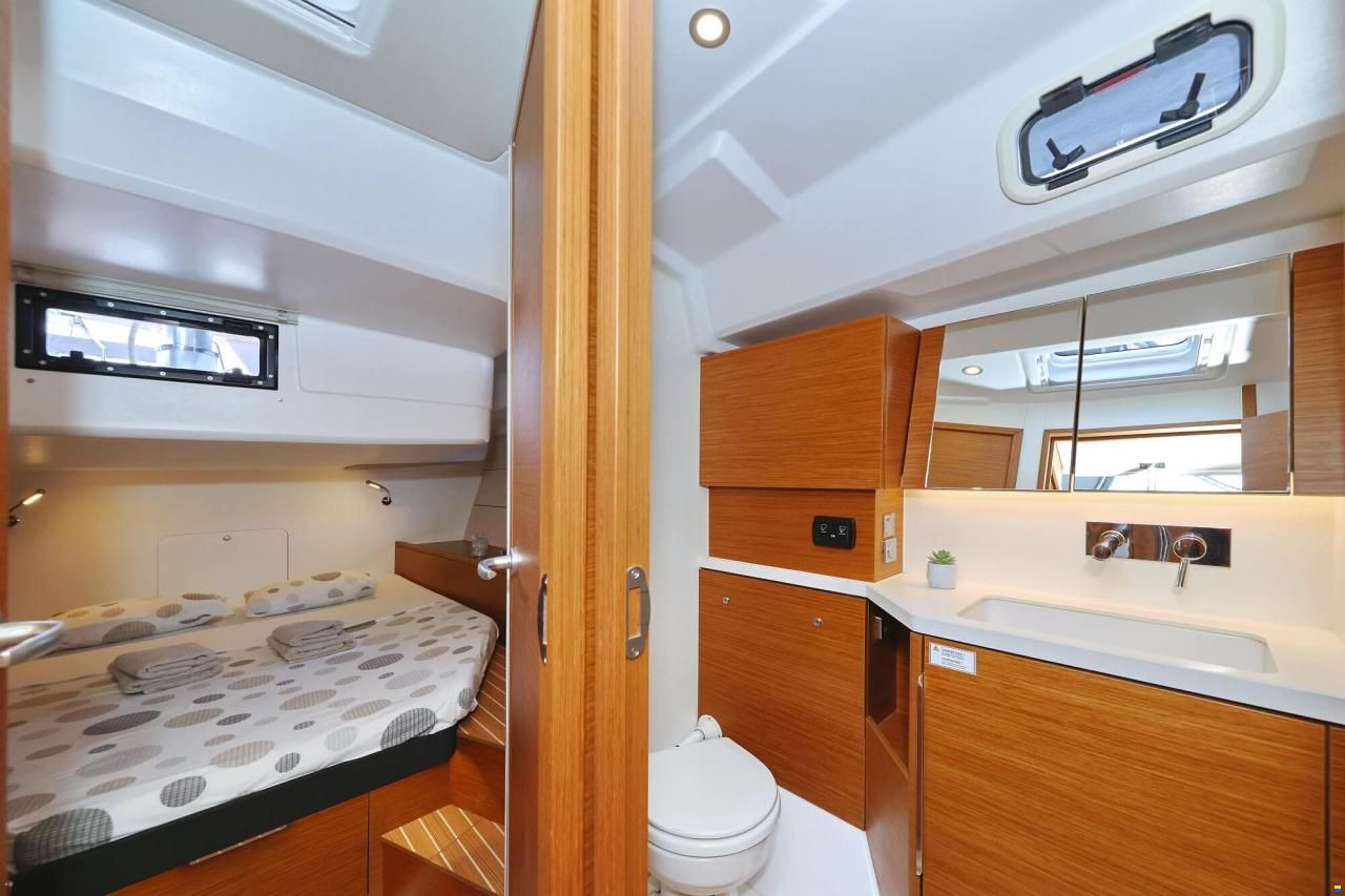 Hanse 460