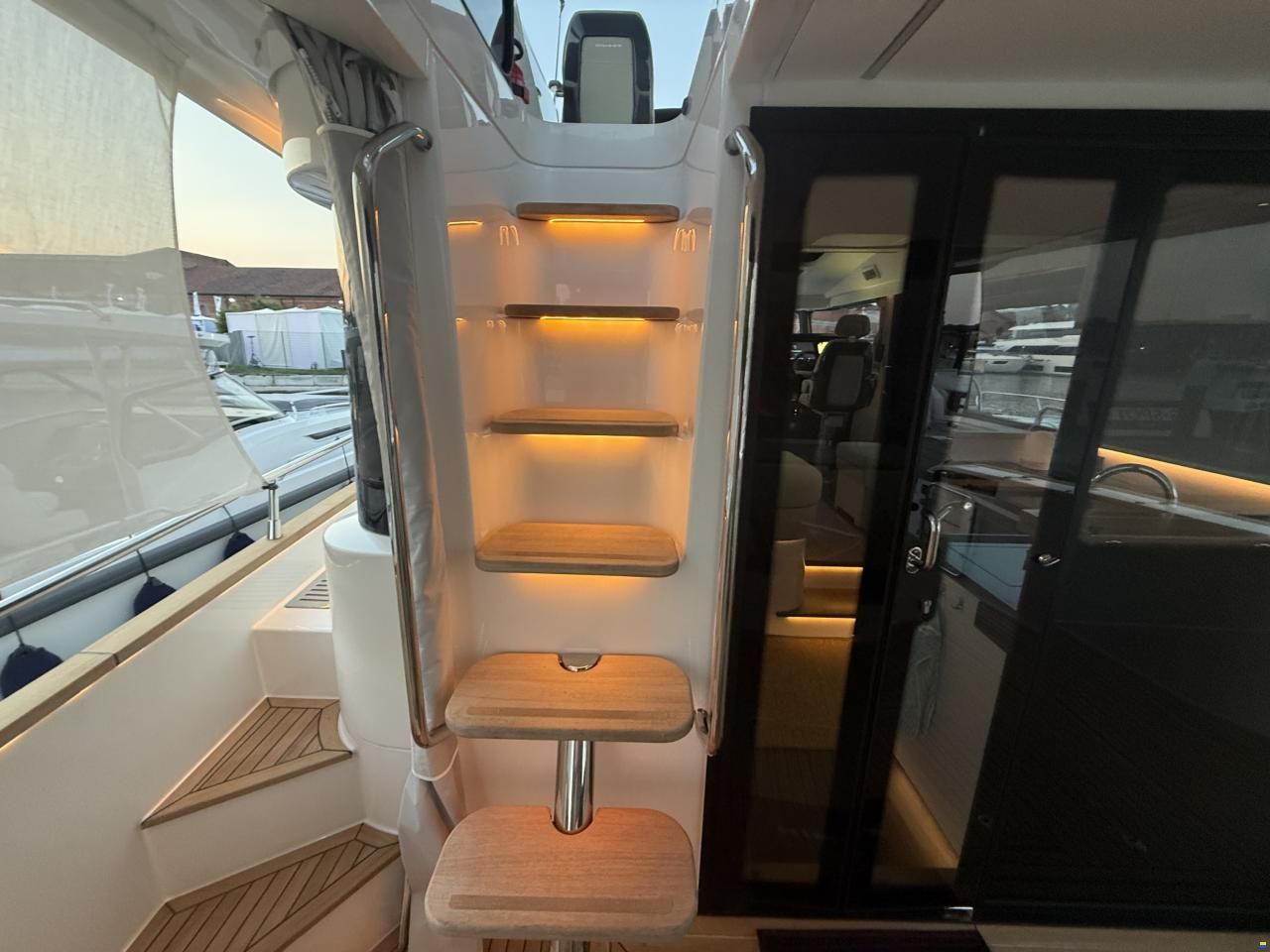 Nimbus 495 Flybridge
