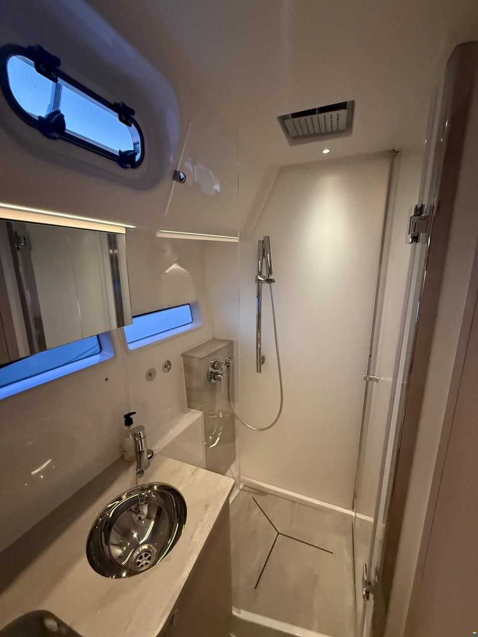 Nimbus 495 Flybridge