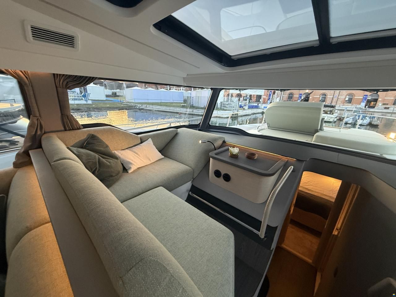 Nimbus 495 Flybridge