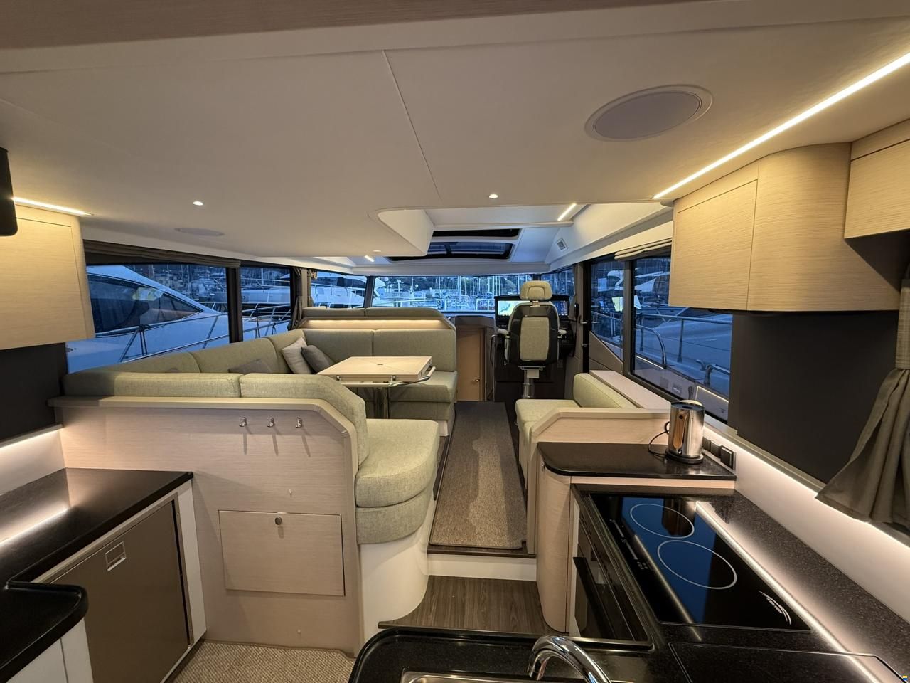 Nimbus 495 Flybridge