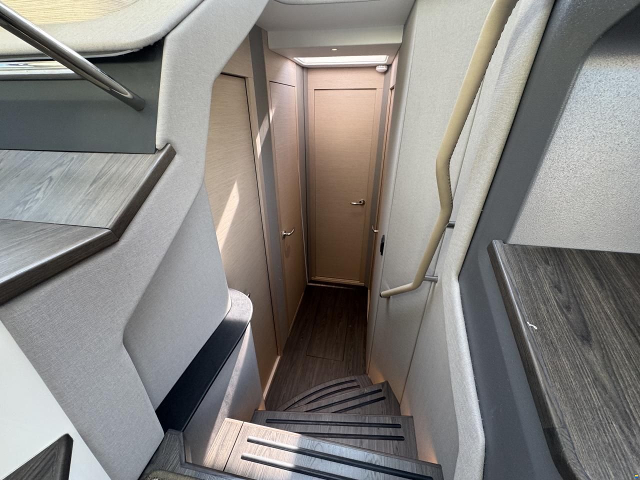 Nimbus 495 Flybridge