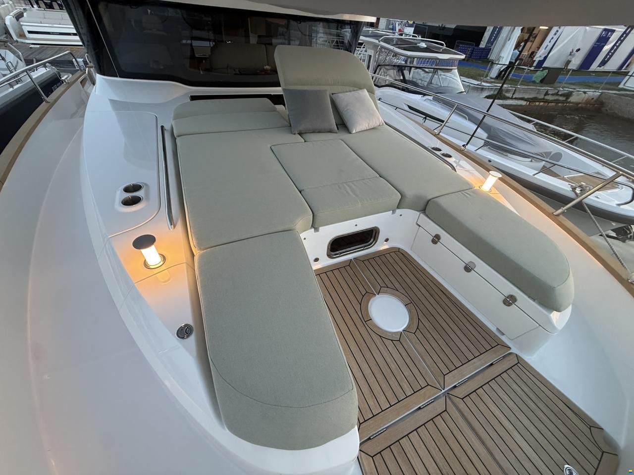 Nimbus 495 Flybridge