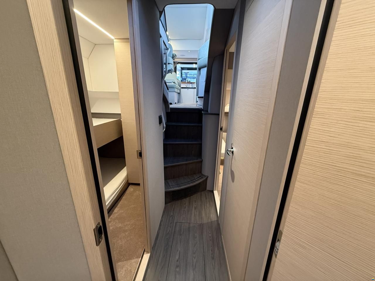 Nimbus 495 Flybridge