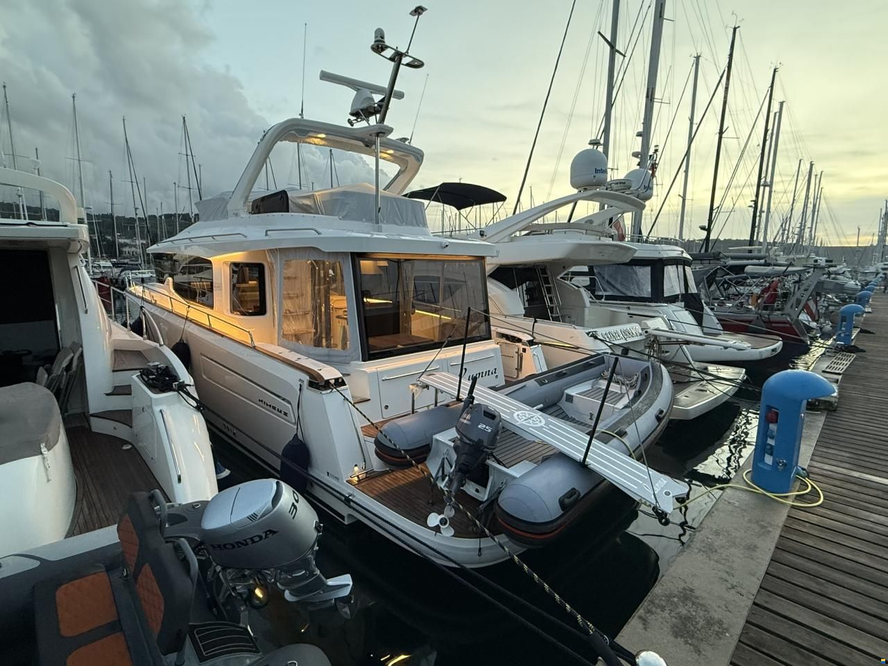 Nimbus 495 Flybridge