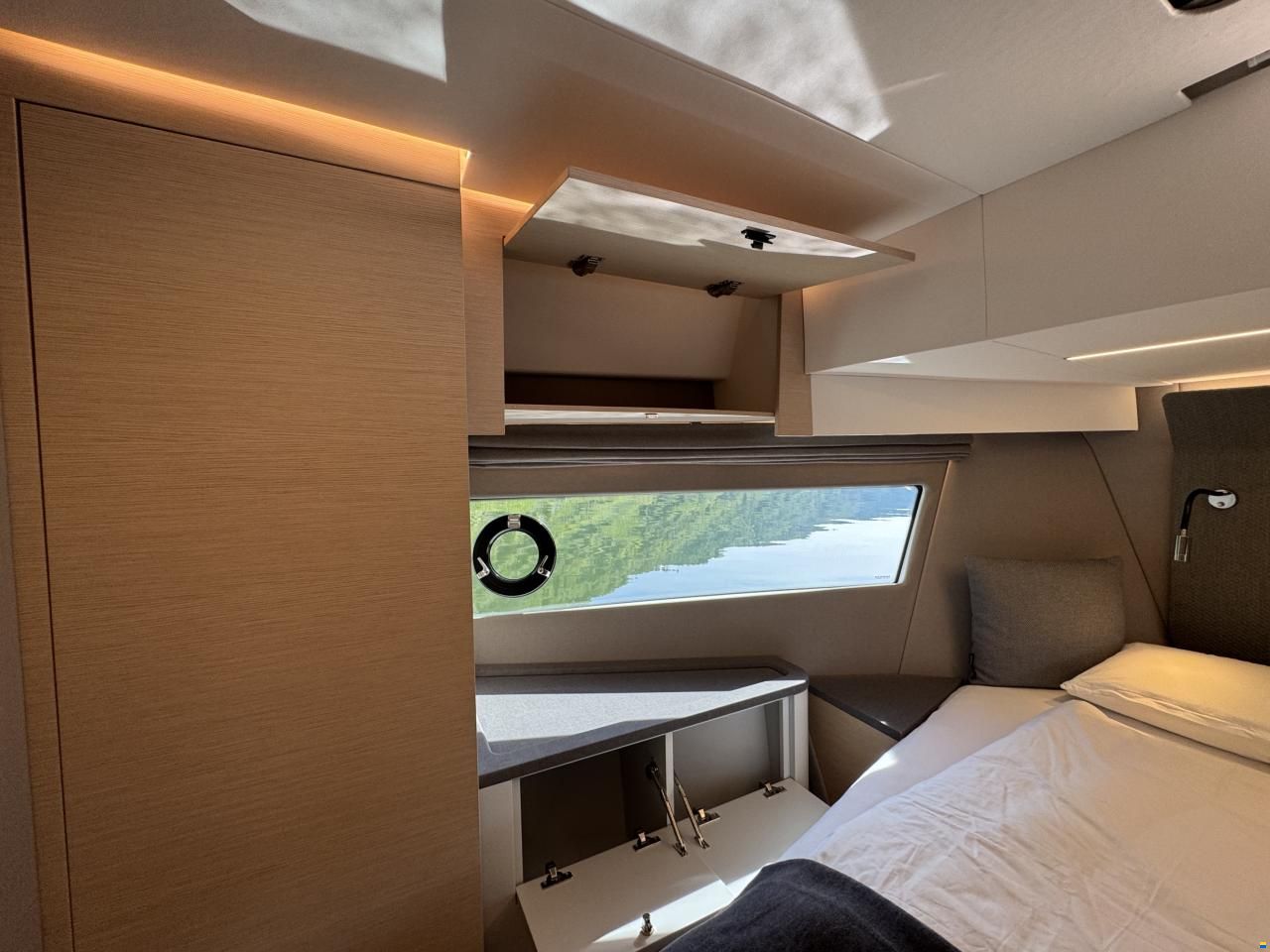 Nimbus 495 Flybridge