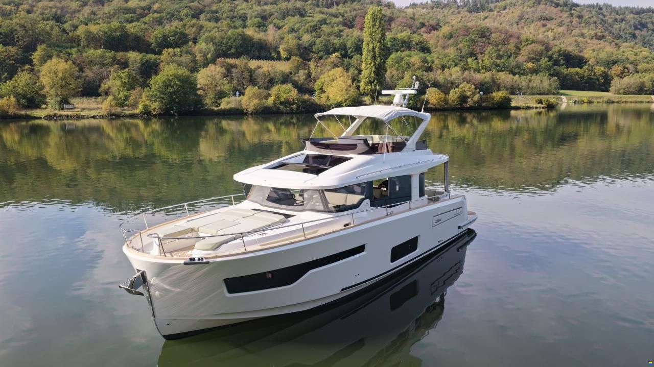 Nimbus 495 Flybridge