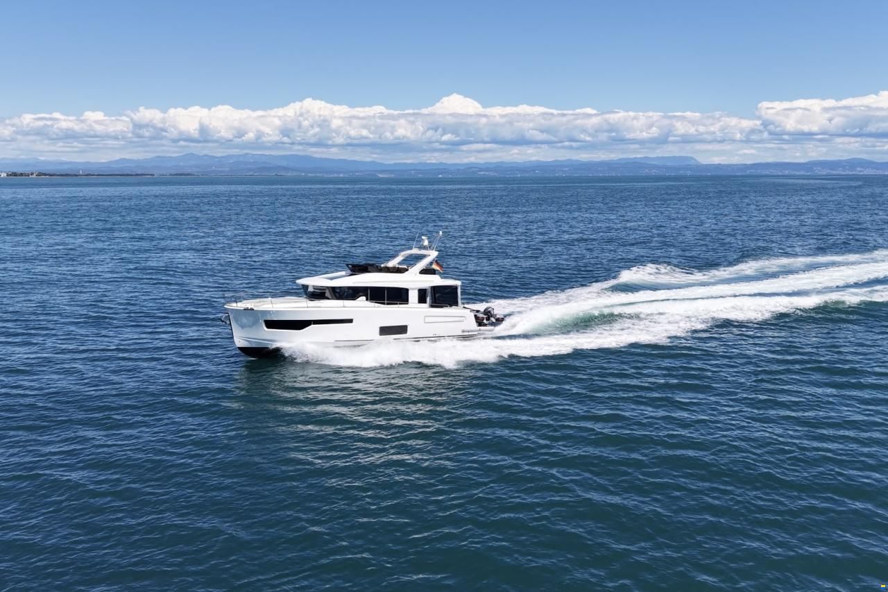 Nimbus 495 Flybridge