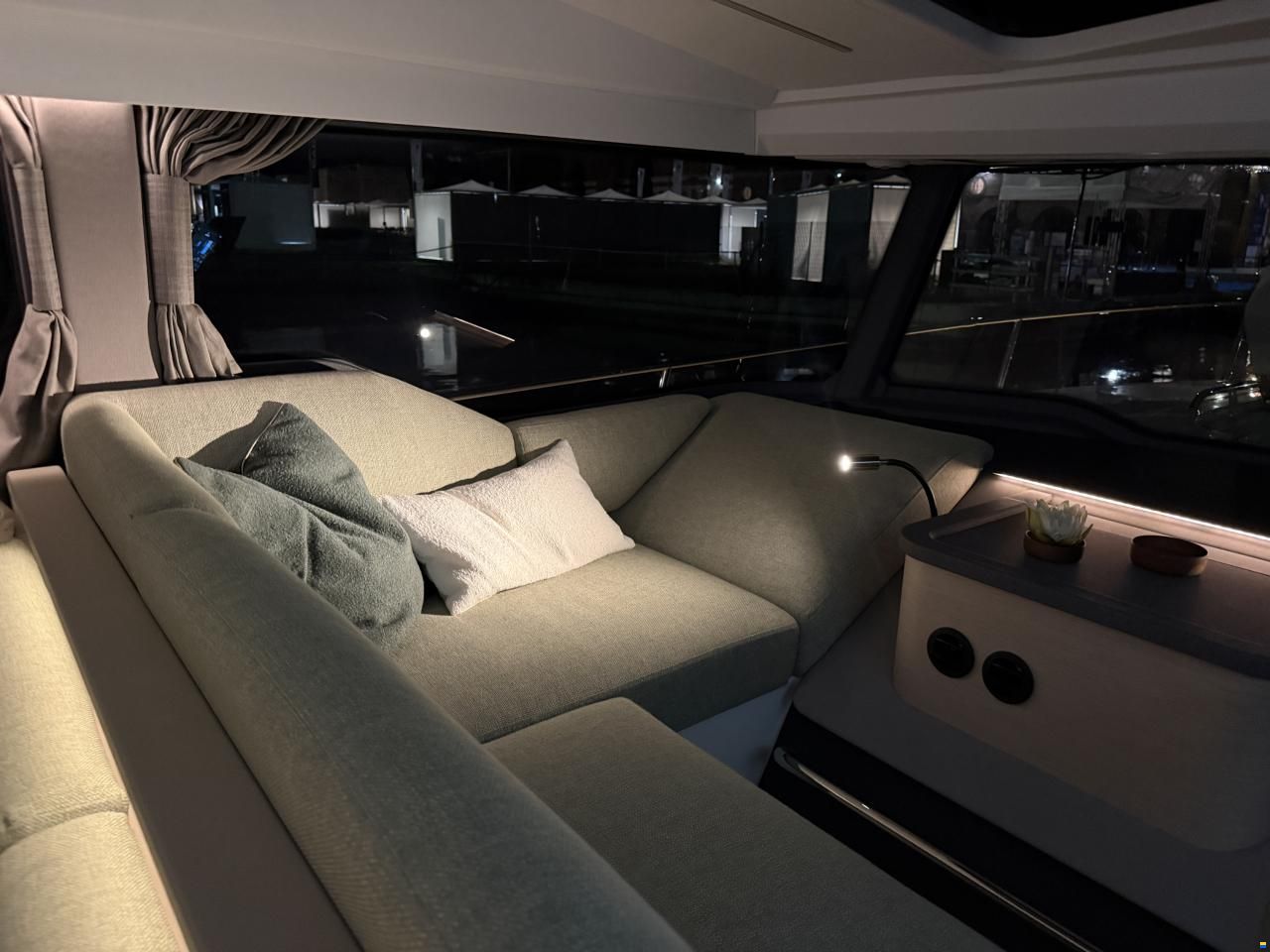 Nimbus 495 Flybridge