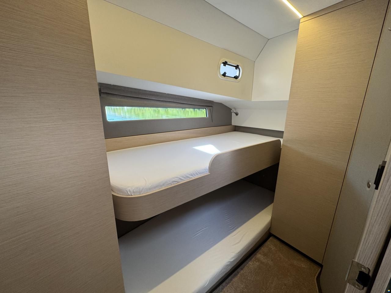 Nimbus 495 Flybridge