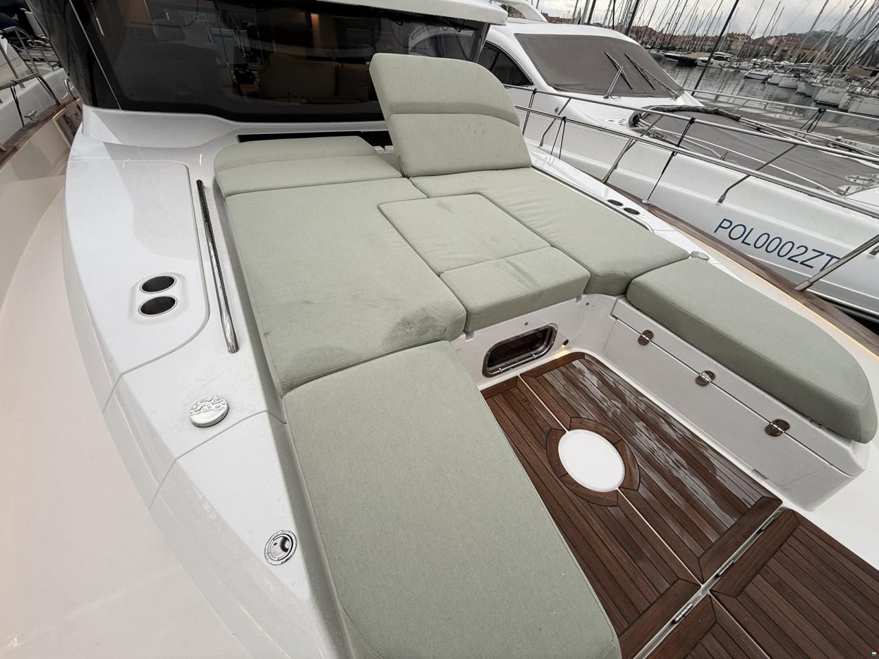 Nimbus 495 Flybridge