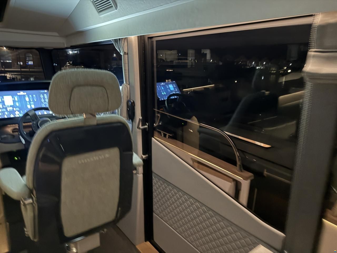 Nimbus 495 Flybridge