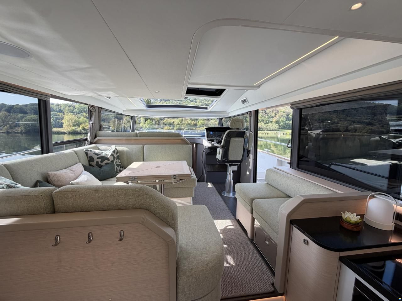 Nimbus 495 Flybridge