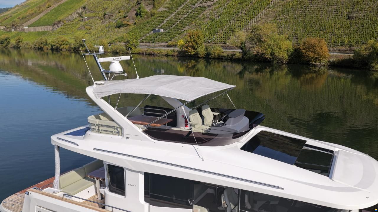 Nimbus 495 Flybridge