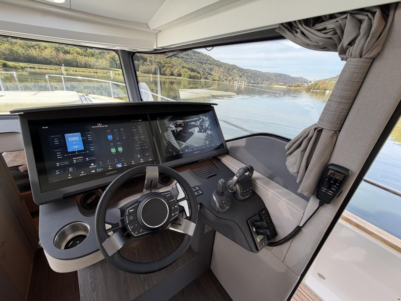 Nimbus 495 Flybridge