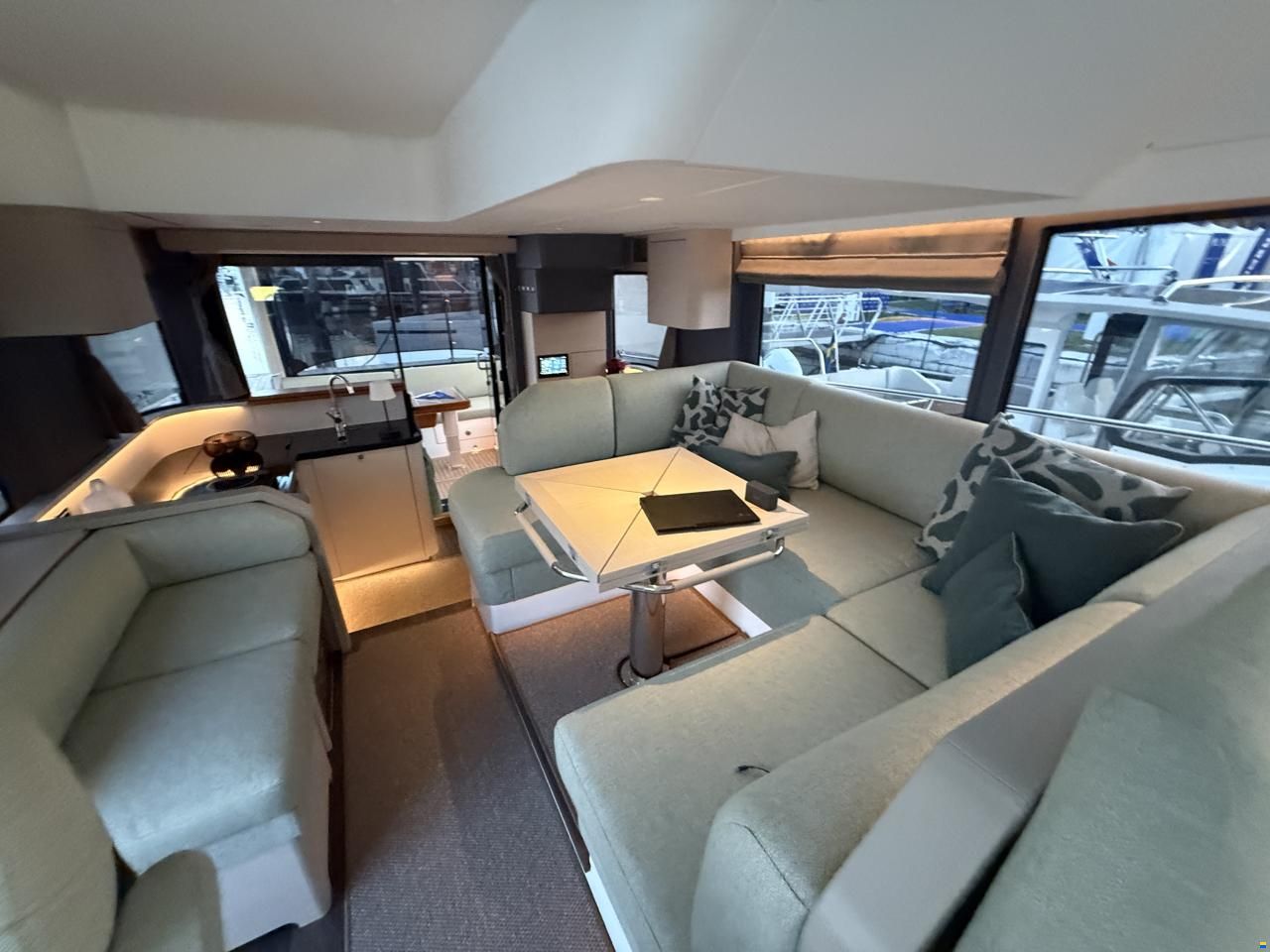 Nimbus 495 Flybridge
