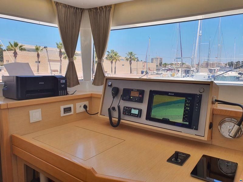 Lagoon 450 F
