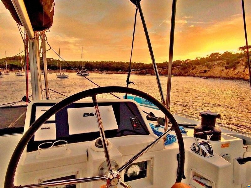 Lagoon 450 F