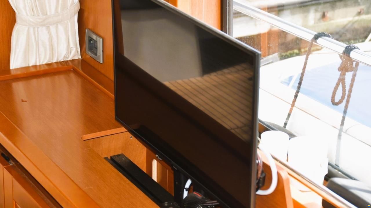 BENETEAU INOMBORDARE SWIFT TRAWLER 50