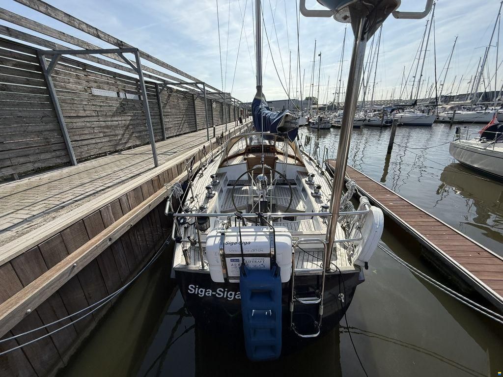 Hutting Yachts 40