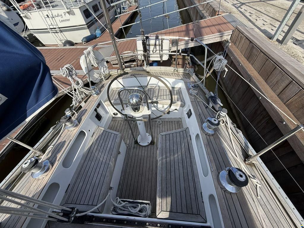 Hutting Yachts 40