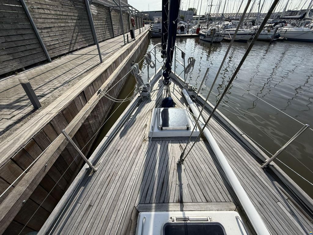 Hutting Yachts 40
