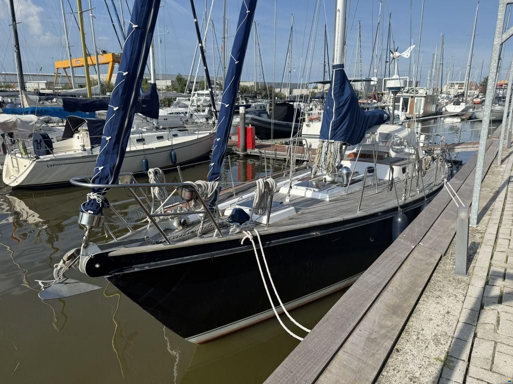 Hutting Yachts 40