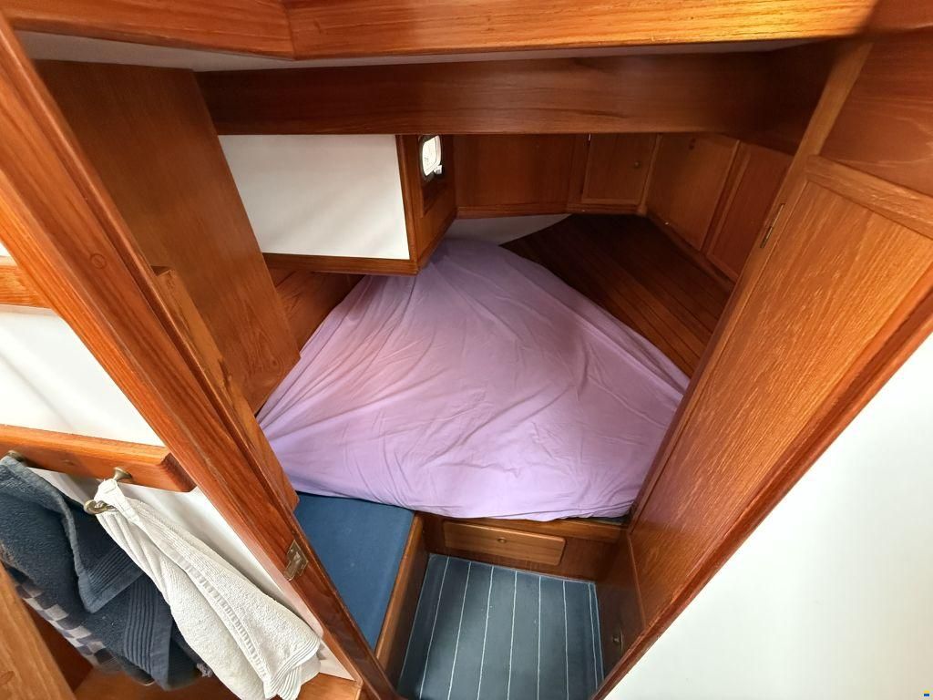 Hutting Yachts 40
