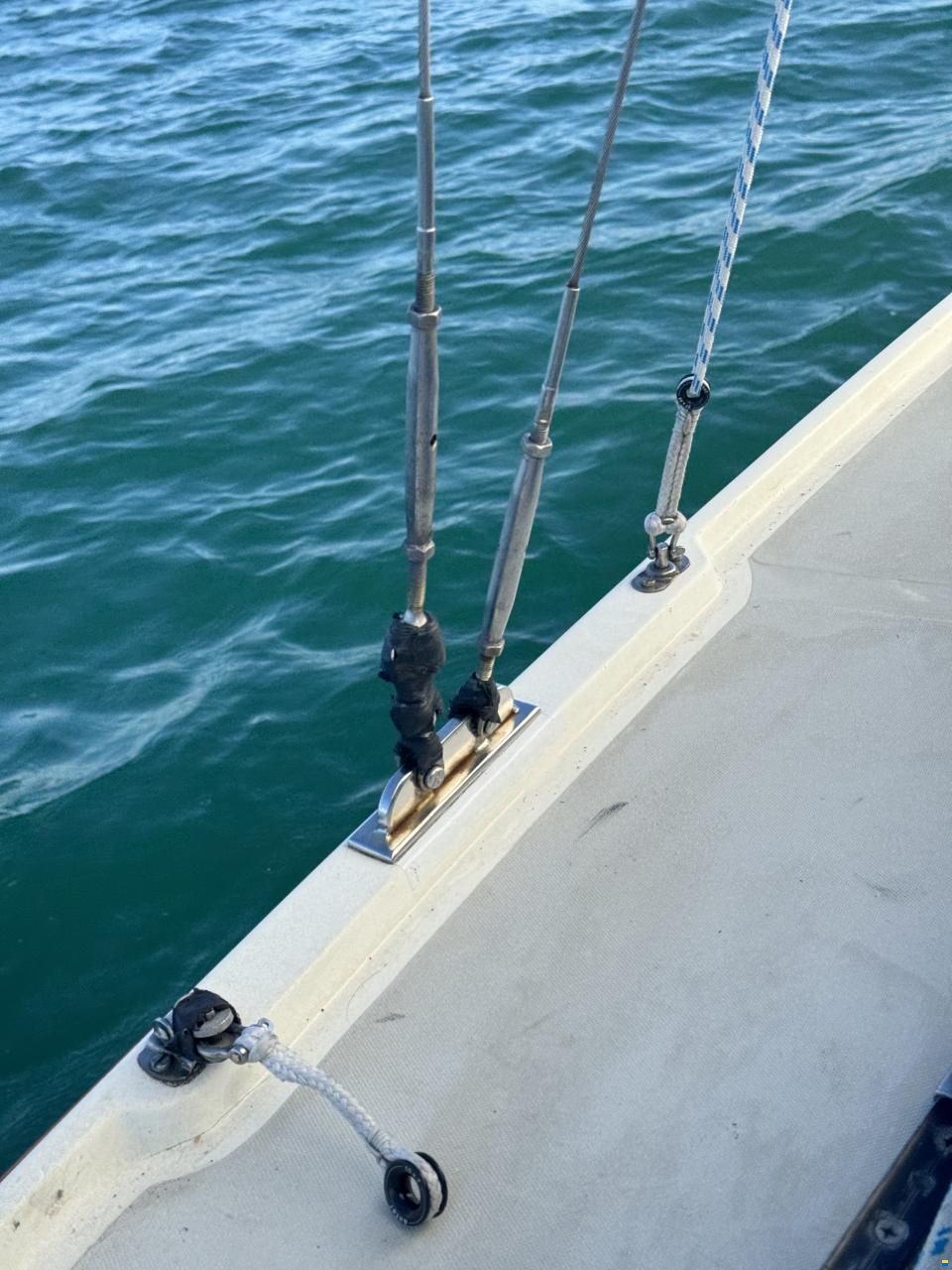 Artekno H-Boot