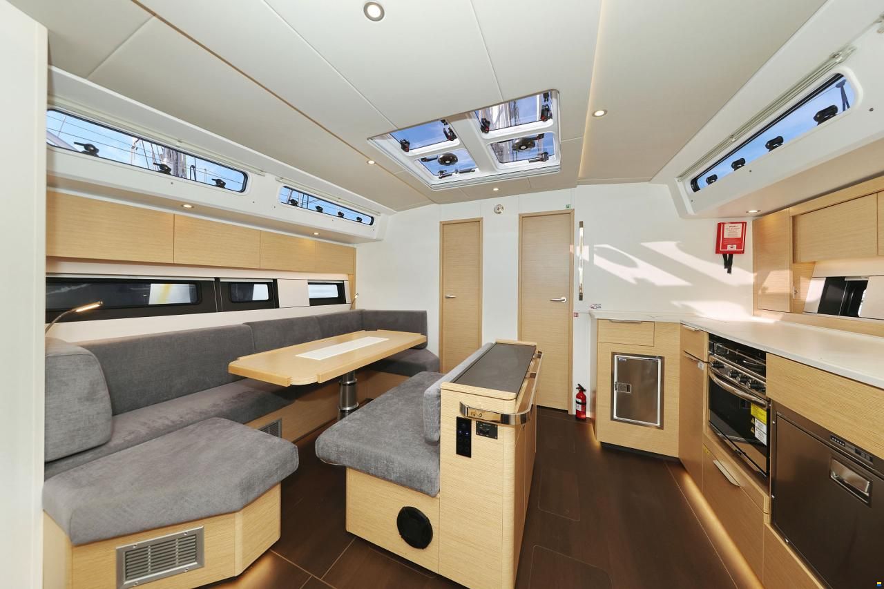 Hanse 510