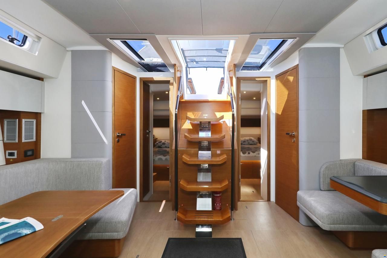 Hanse 590
