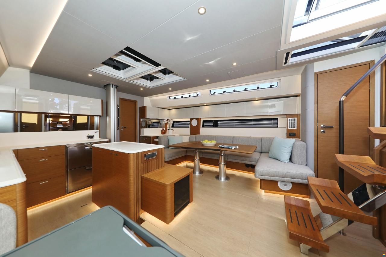 Hanse 590