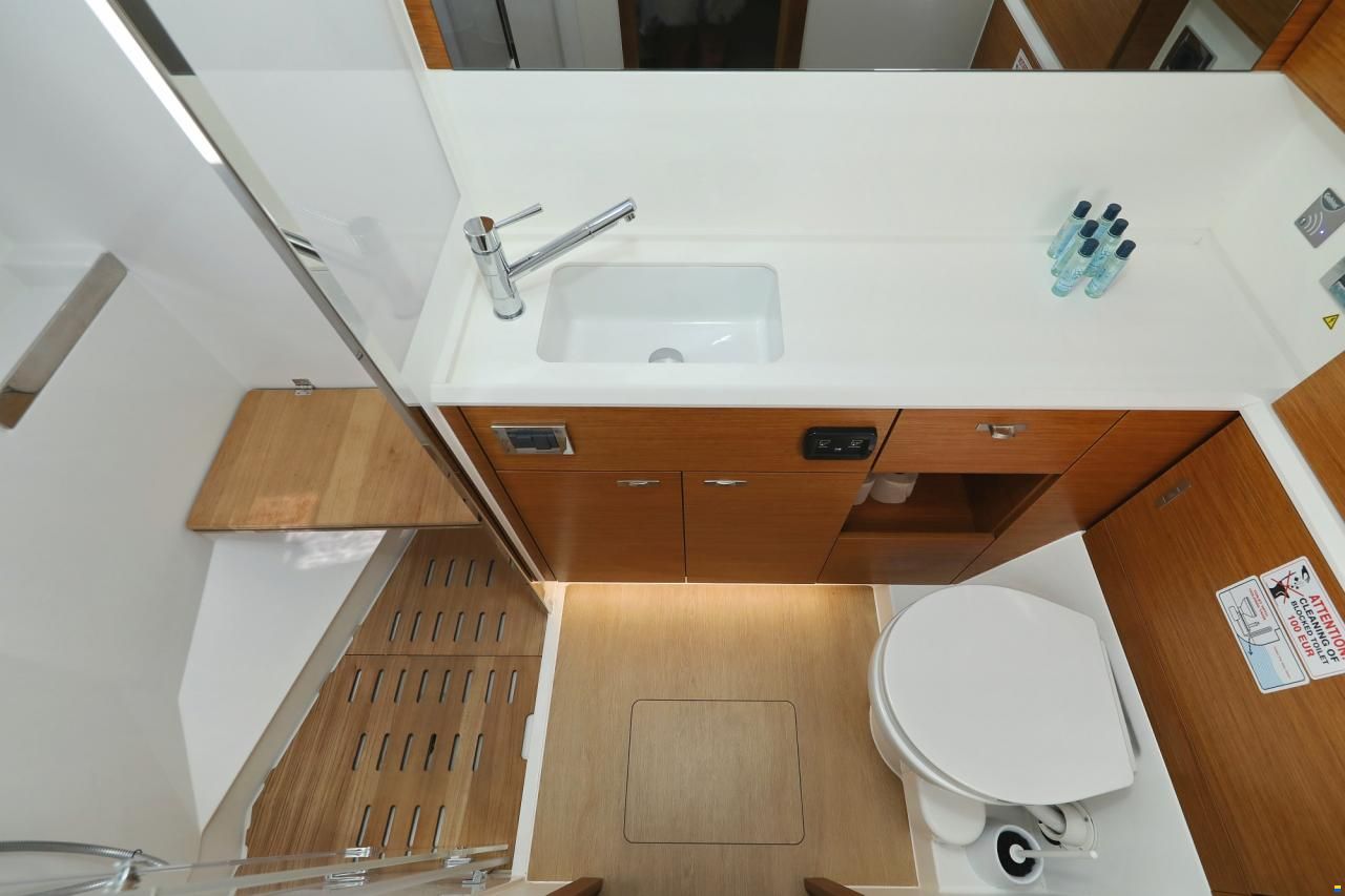 Hanse 590