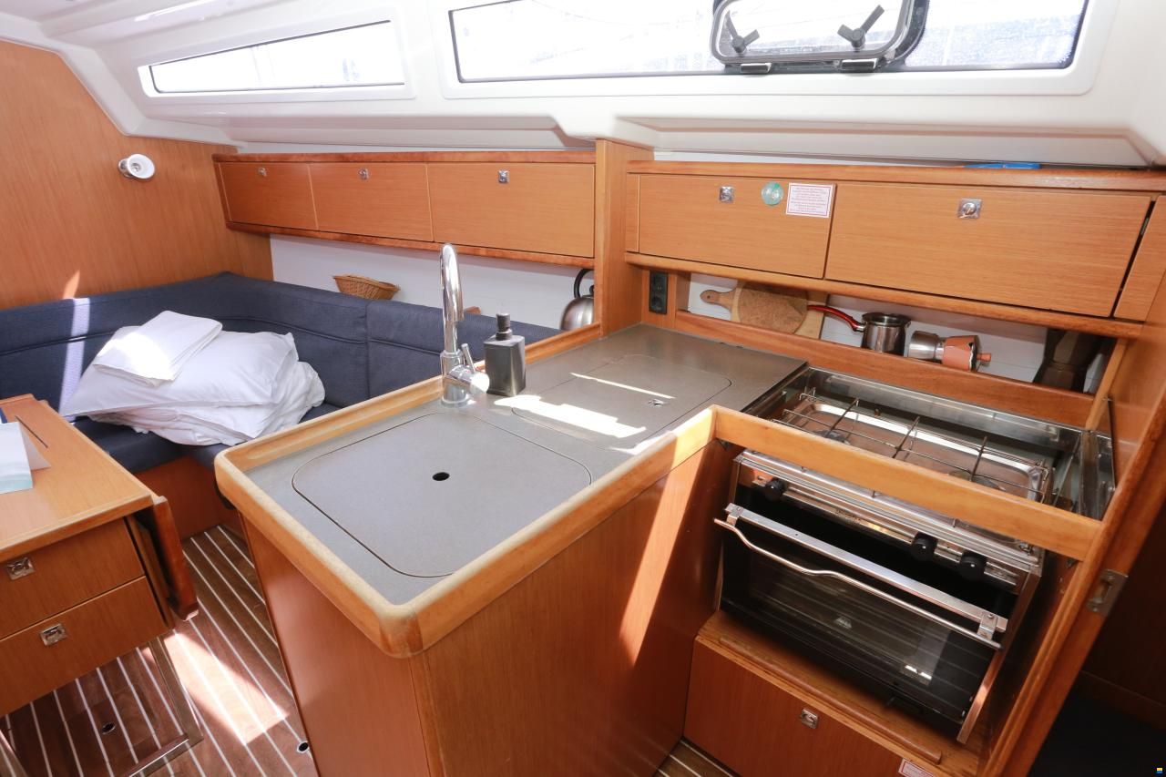 Bavaria Cruiser 34