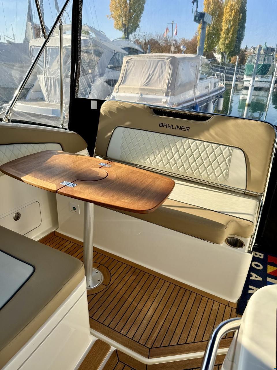 Bayliner Ciera 8