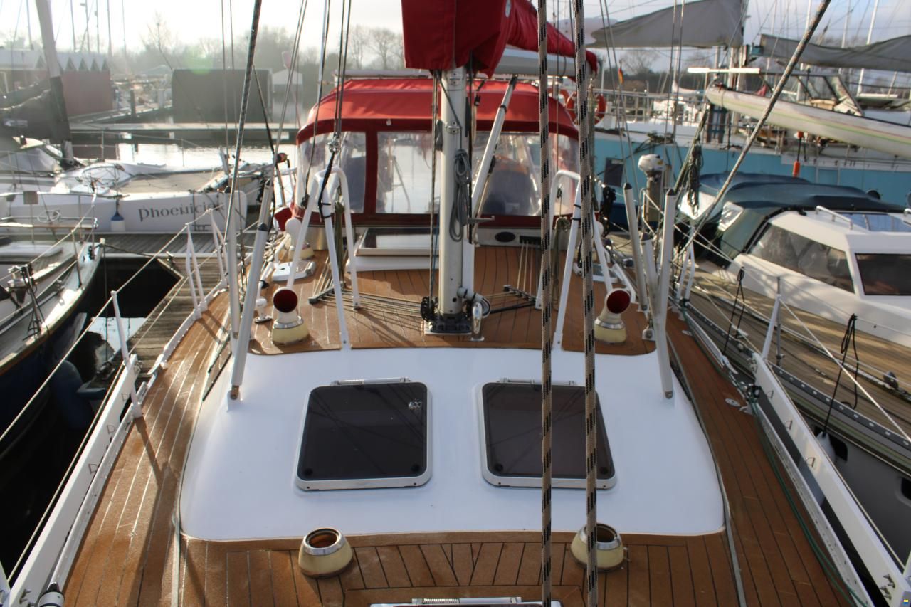 Atlantis 37.5