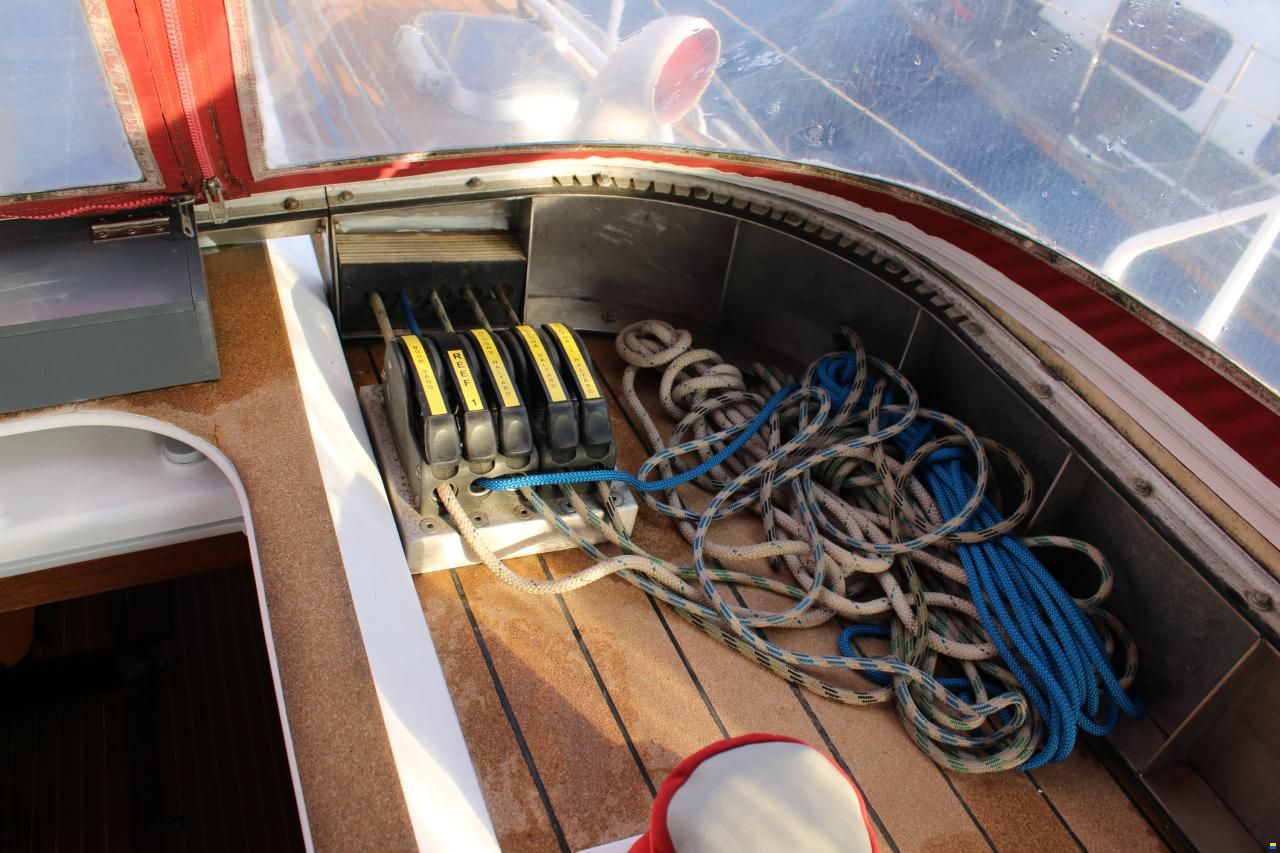 Atlantis 37.5