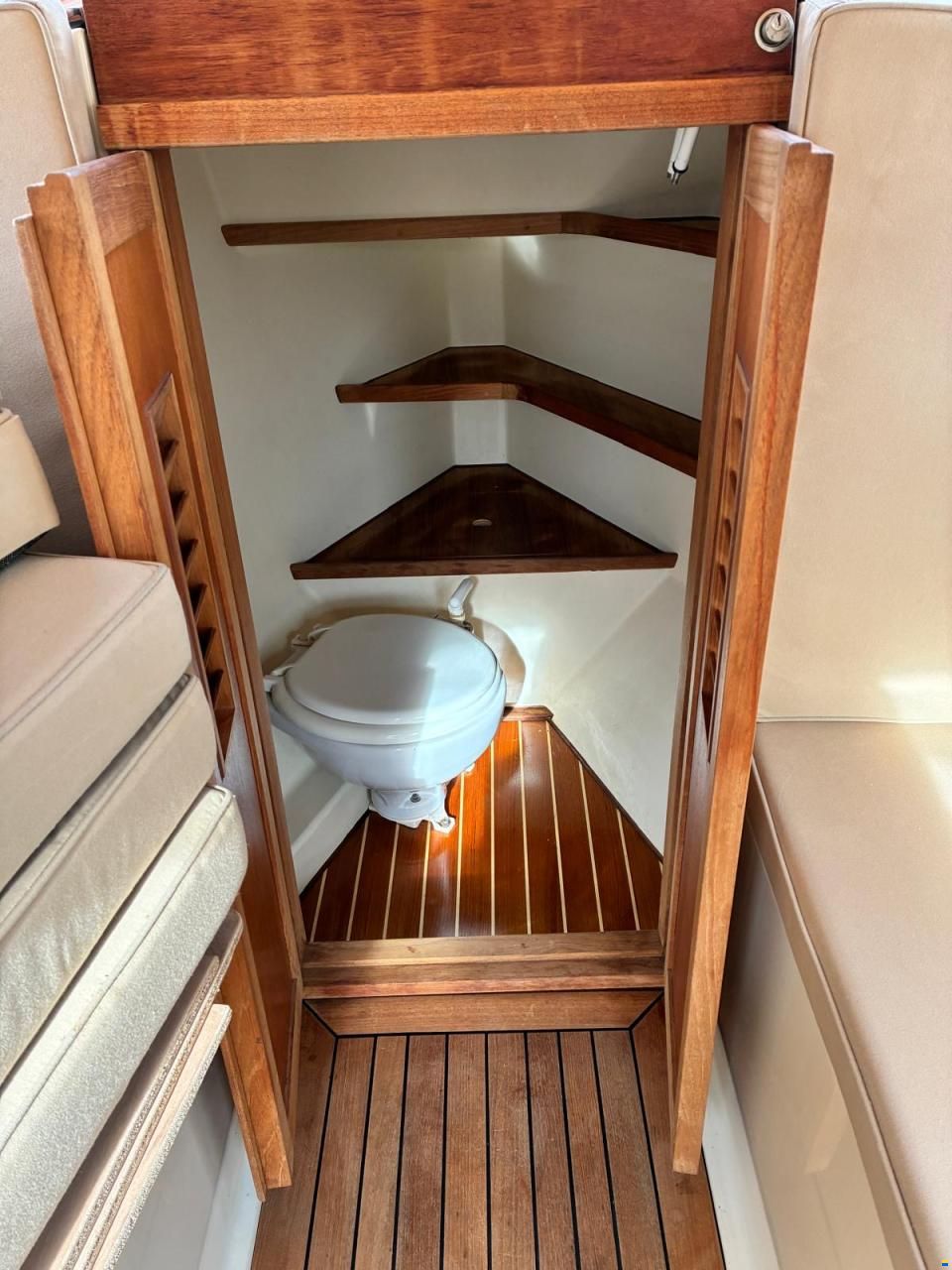 Interboat 25