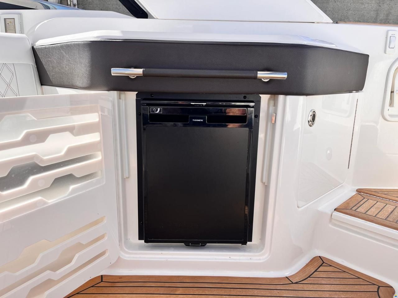 Sea Ray 310 SLX US