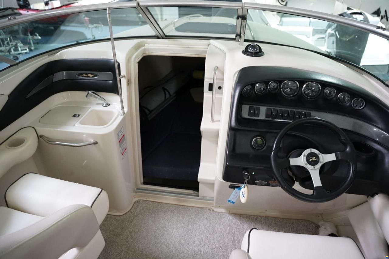 Sea Ray 240 OVE