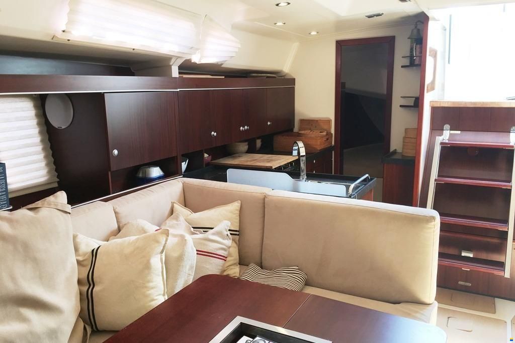 Hanse 445