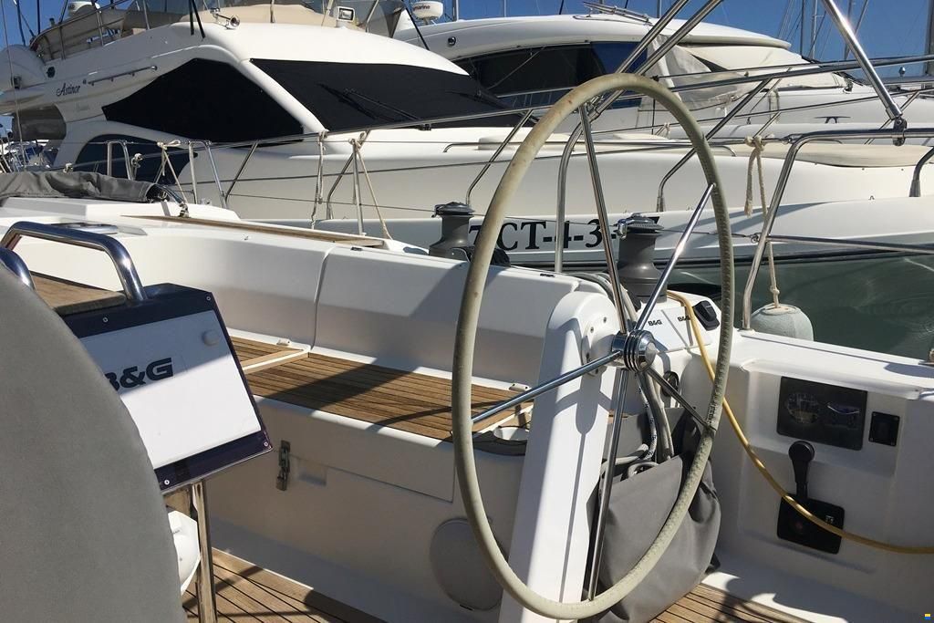 Hanse 445