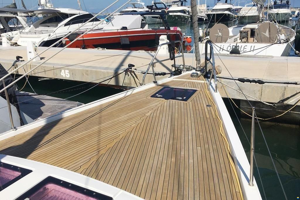 Hanse 445
